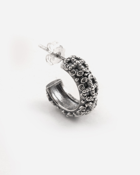 BOUCLE D'OREILLE CERCLE GOTHIQUE VANIDAD EN ARGENT