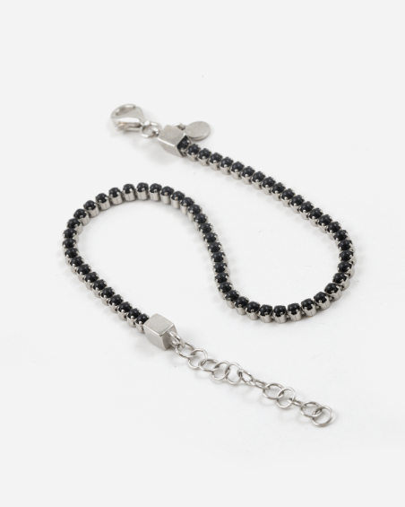 TENNISARMBAND AUS SILBER MIT SCHWARZEN CABOCHON-STEINEN