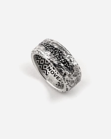 MATERIC BAND RING WITH BLACK STONES